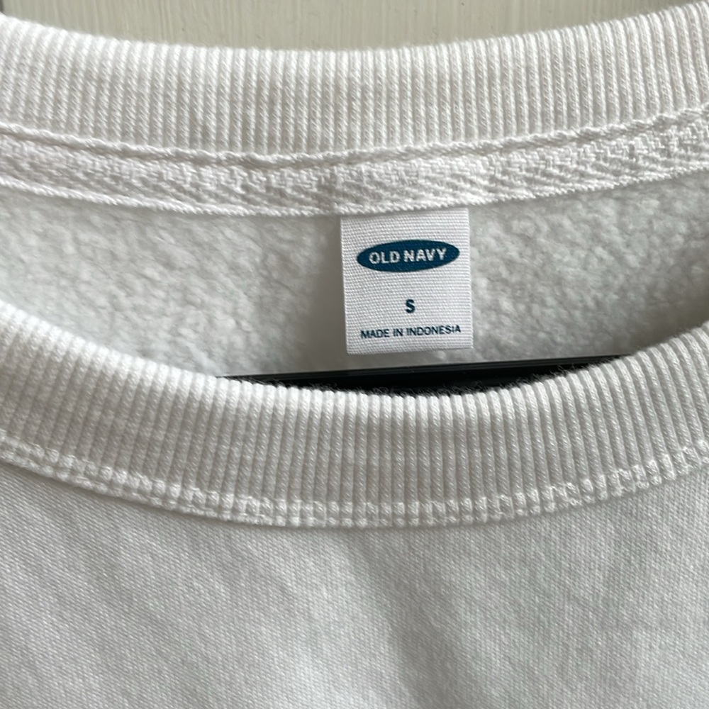 ๐Old Navy Women's Rainbow ๐ Crewneck Sweatshirt ๐NWT! - Picture 4 of 11